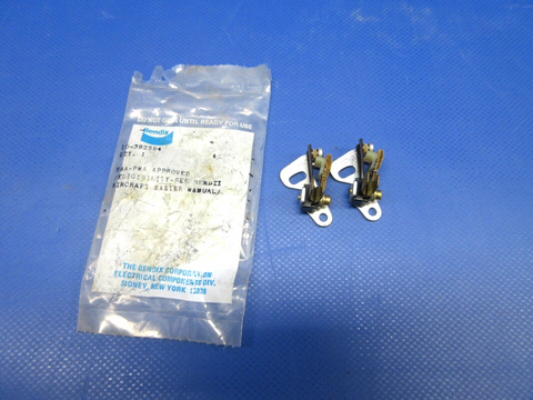 Bendix Magneto Contact Breaker Point LH P/N 10-382584 LOT OF 2 NOS (0324-1320)