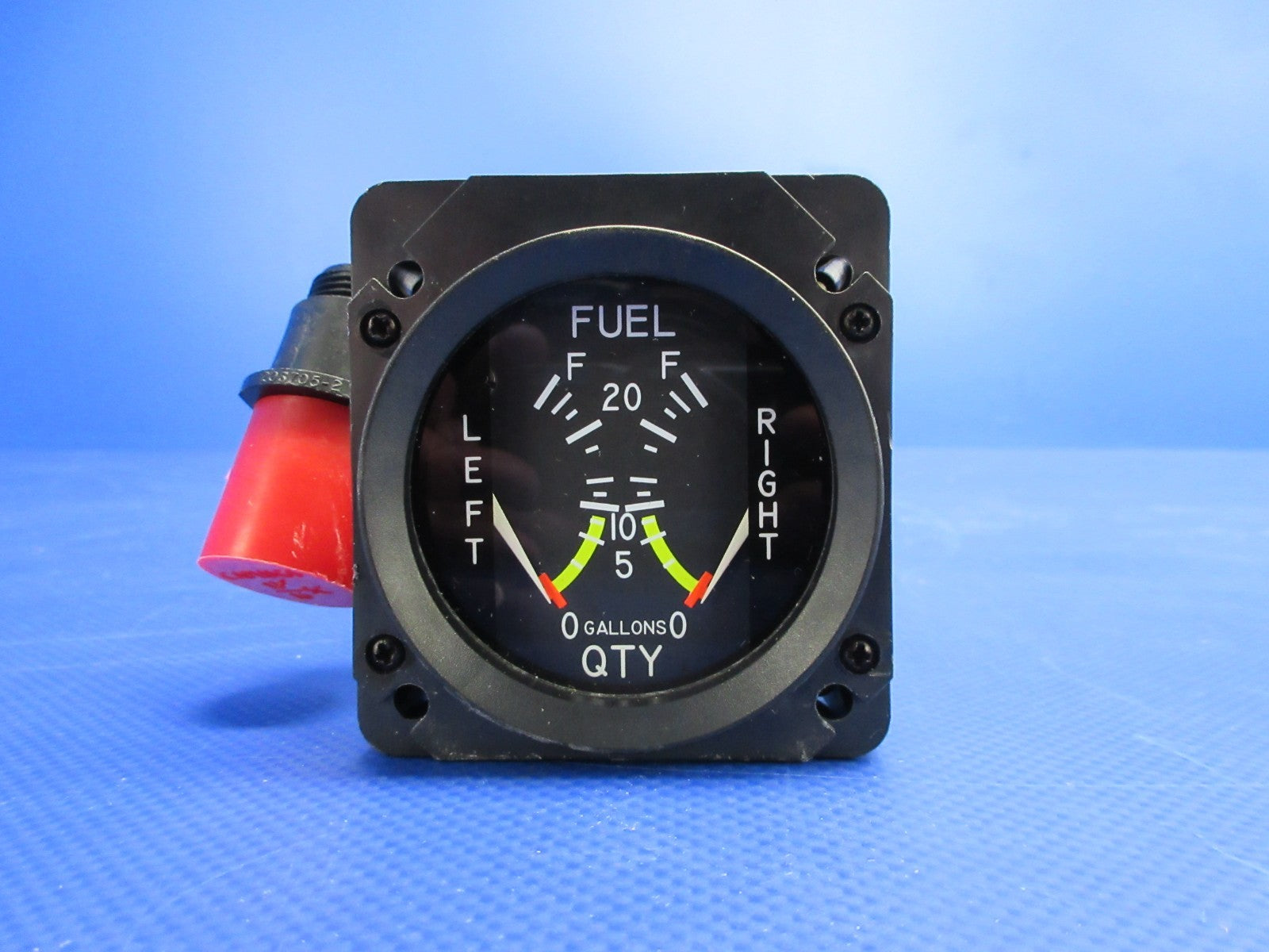 Cirrus Rochester Gauge Fuel Quantity Dual Indicator 12615-003 NOS (0326-968)1