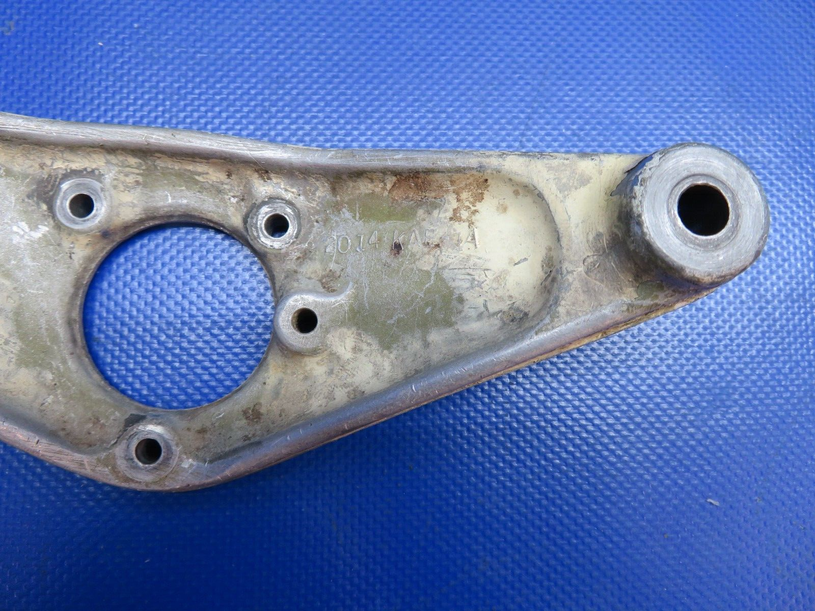 Piper PA-28R-200 Arrow Arm Assy Nose Wheel Steering P/N 44386-03 (1122-825)10