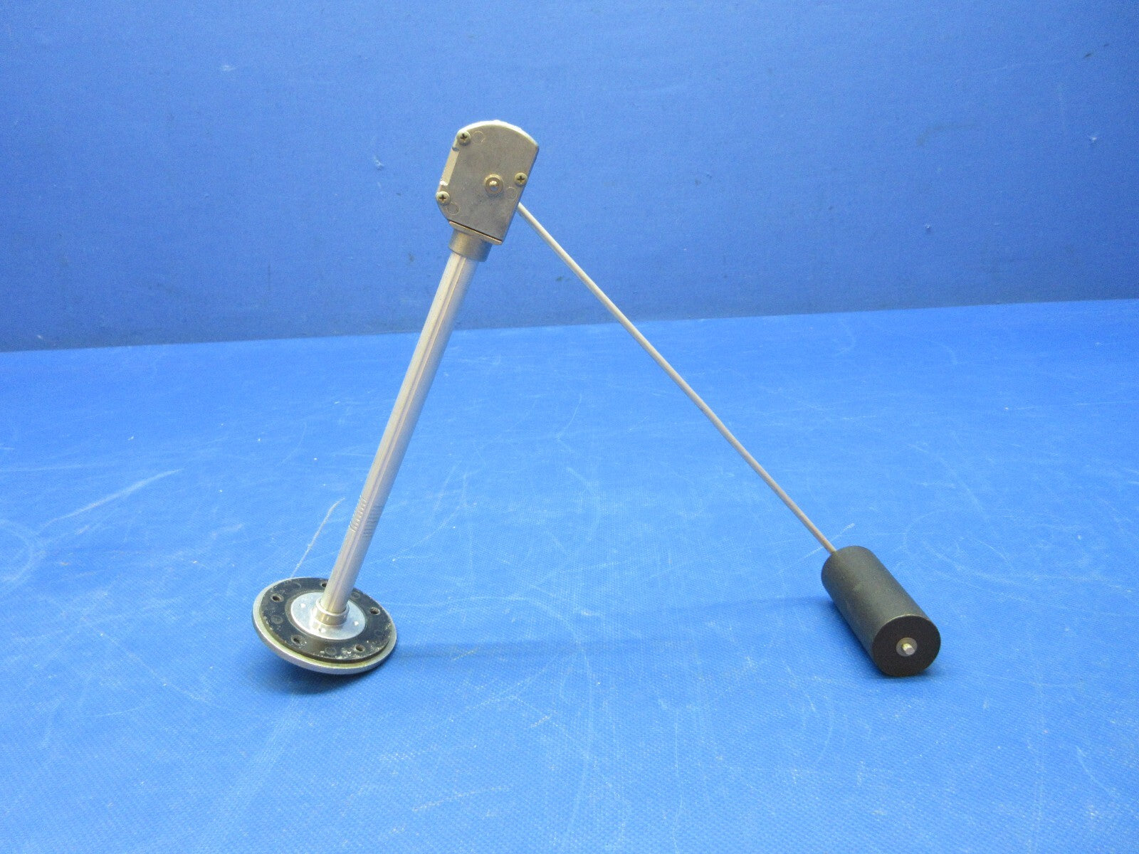 Bellanca 17-31A Viking Fuel Sender Transmitter P/N 5640489 TESTED (1024-1408)2