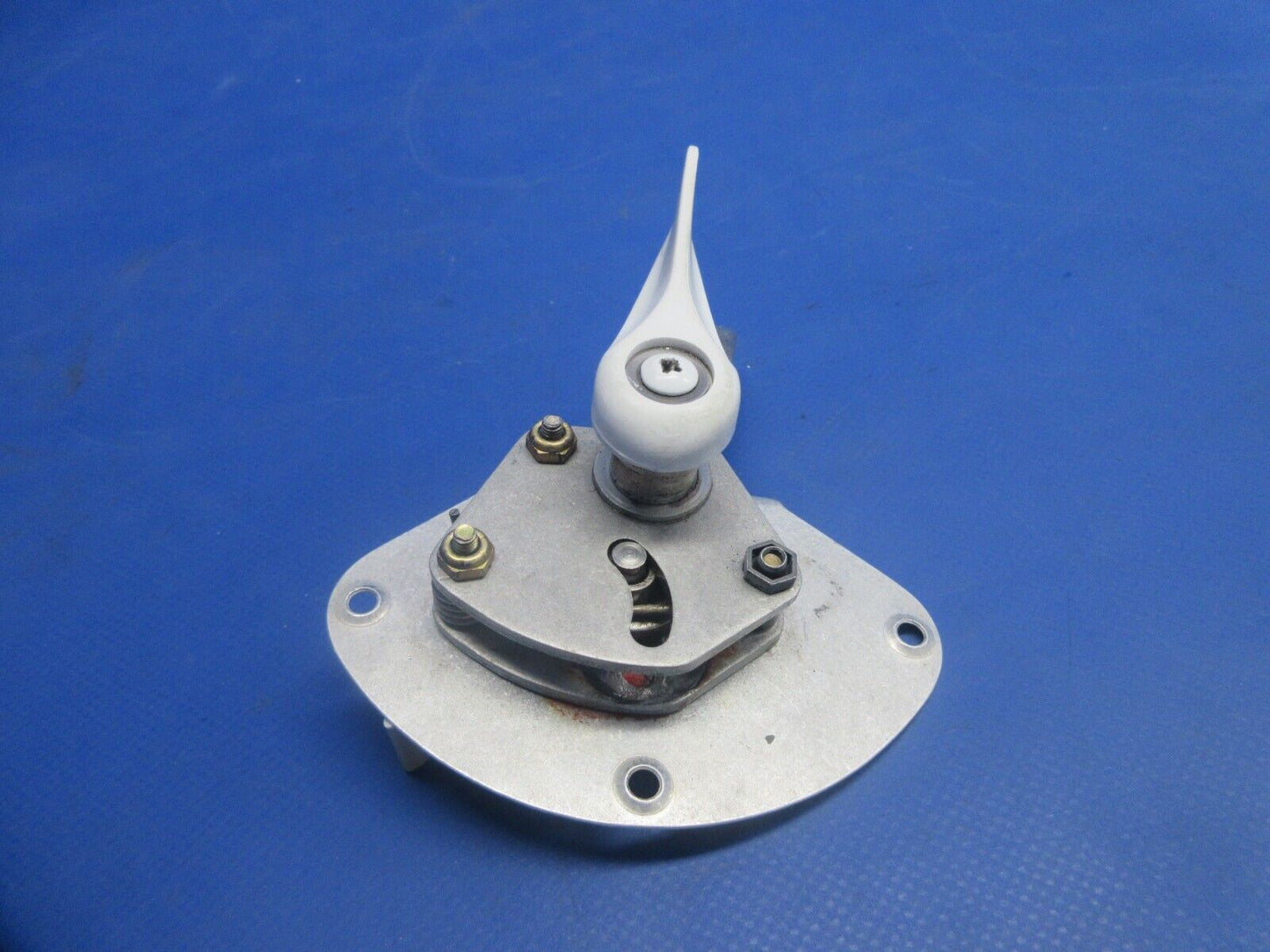 Piper PA-32RT-300T Lance II AFT Cabin Door Auxiliary Latch 96993-02 (0924-902)