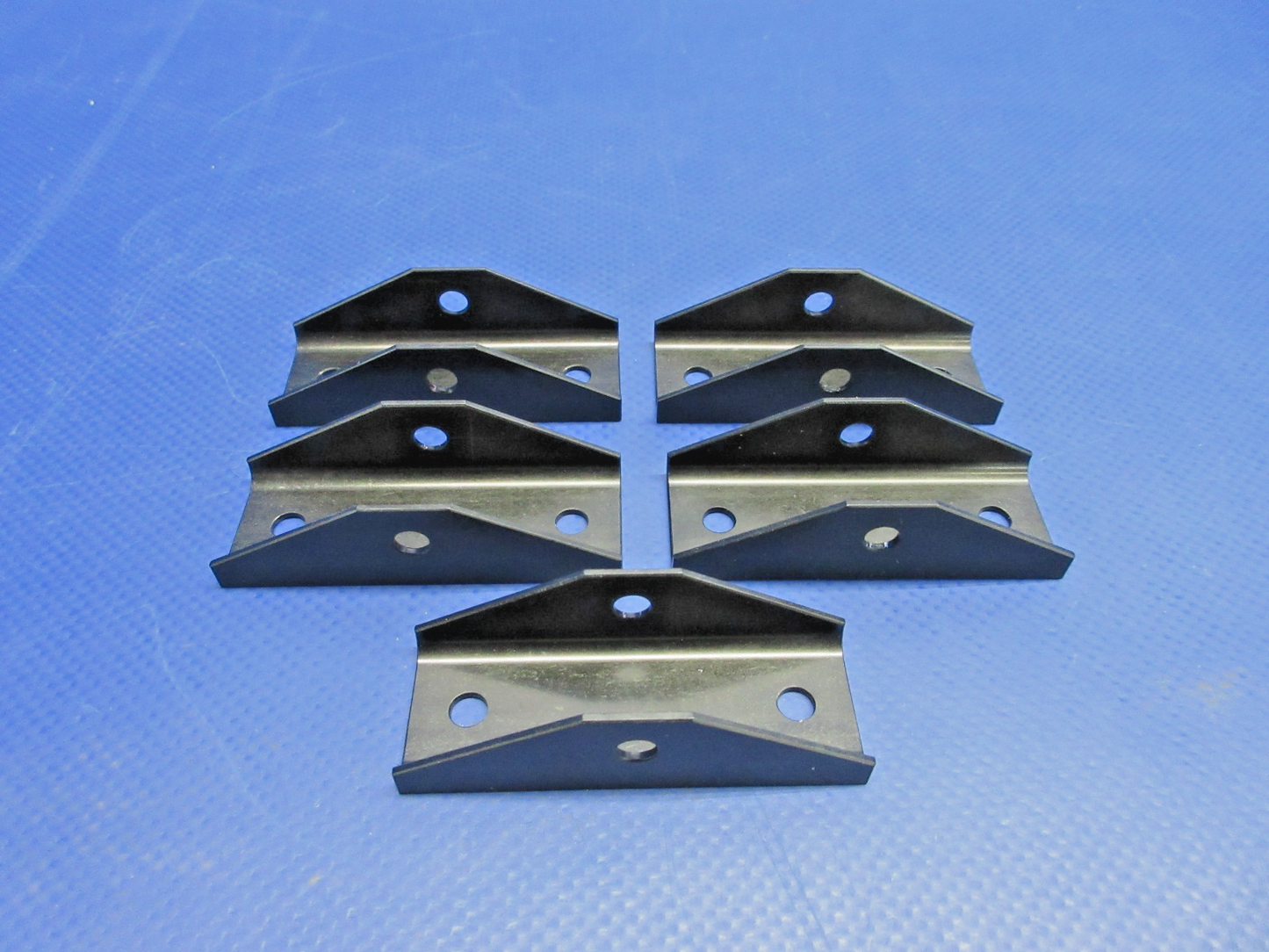 Cirrus SR20 / SR22 Master Cylinder Mount Bracket 11479-002 LOT OF 5 (0326-1007)3