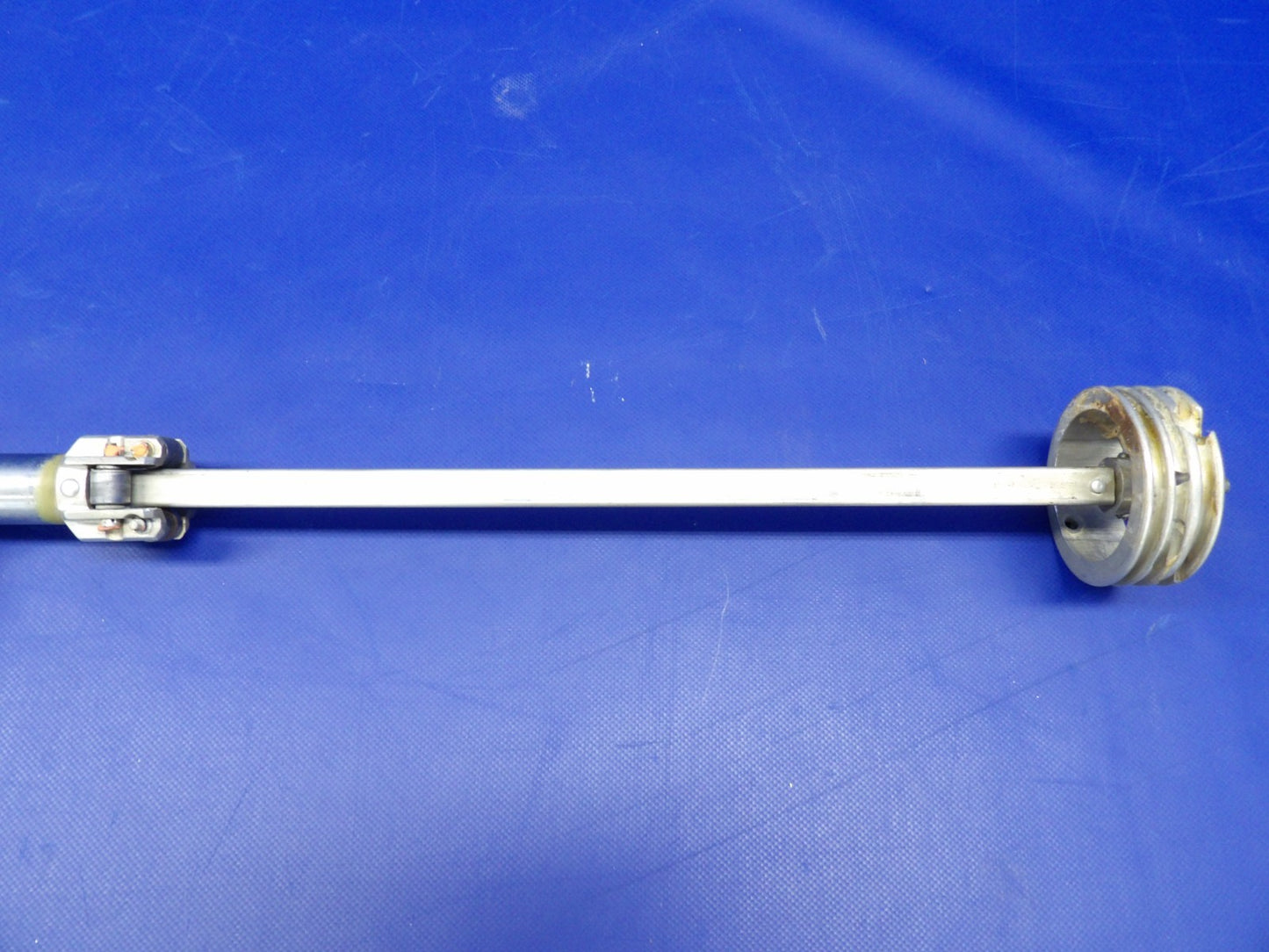 Cessna 182 / 182L Left Hand Control Wheel Tube P/N 121050-202 (0226-493)14