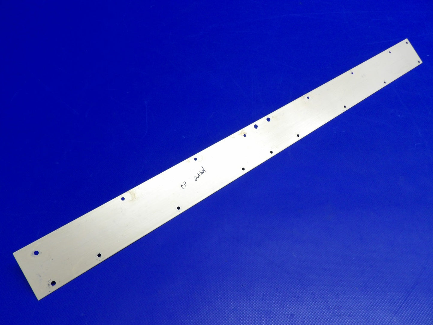Cessna 172RG McFarlane RH INBD/LH OTBD Seat Rail P/N MC2414002-2 (0626-1491)8