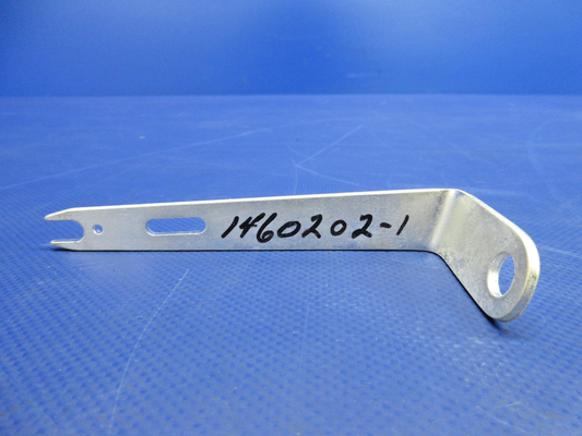Cessna Propeller Governor Control Bracket P/N 1460202-1 NOS (0626-752)0