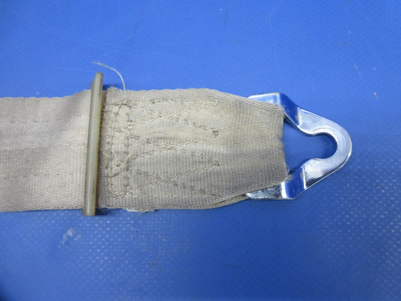 Damaged Pacific Scientific Inertia Reel Shoulder Harness 010749-09 (1124-784)2