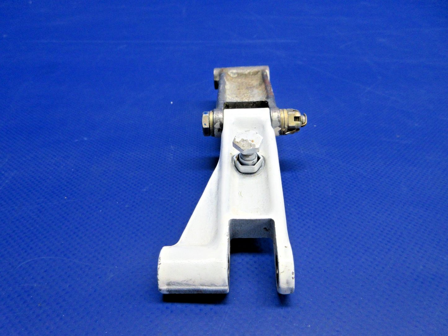 Beech D95A Nose Landing Gear Steering Idler Cross Link P/N 35-825173 (0326-782)7