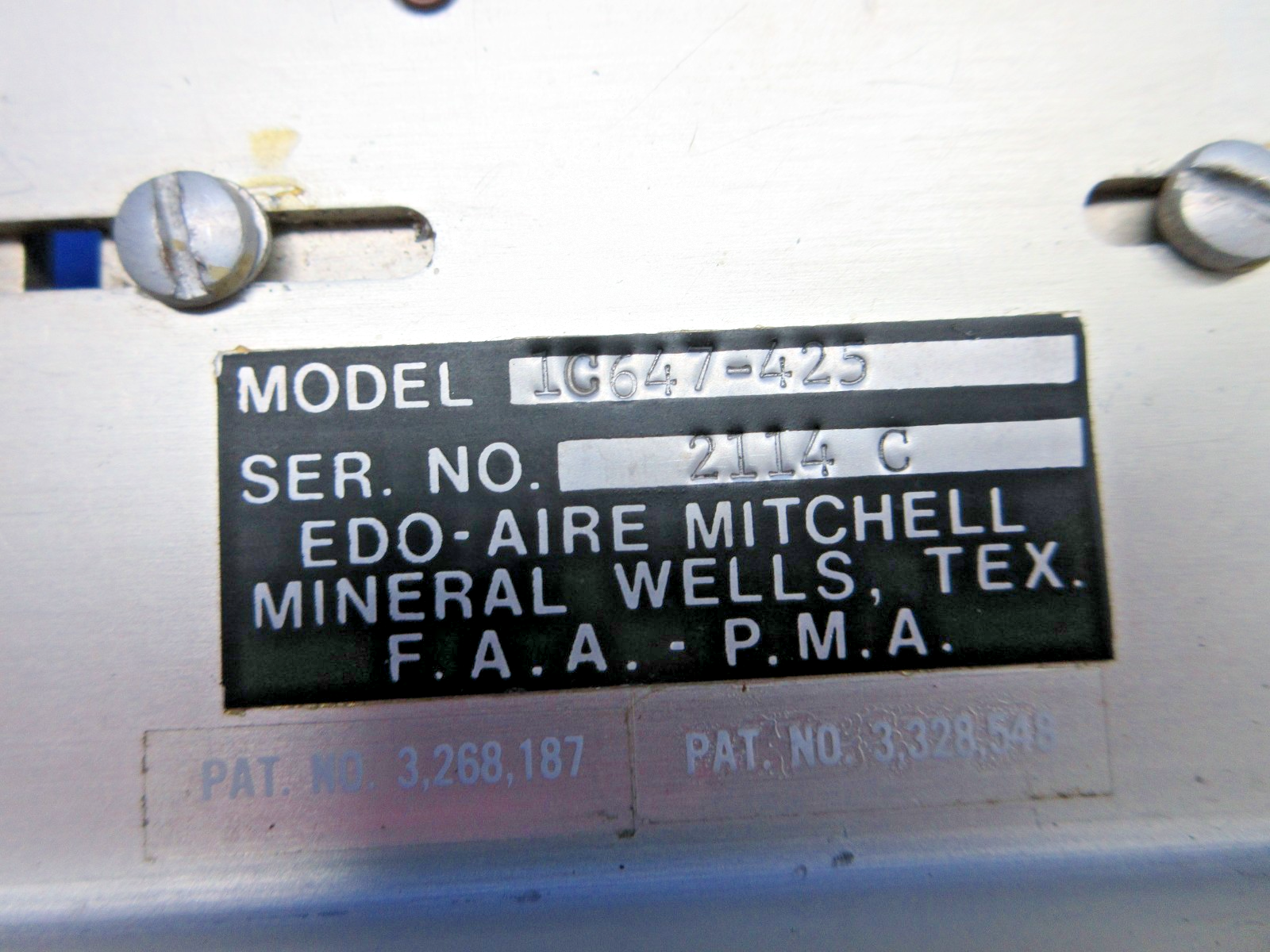 Beech D95A Travel Air Edo-Aire Mitchell 1C647-425 Trim Sensor Bracket (0326-838)3