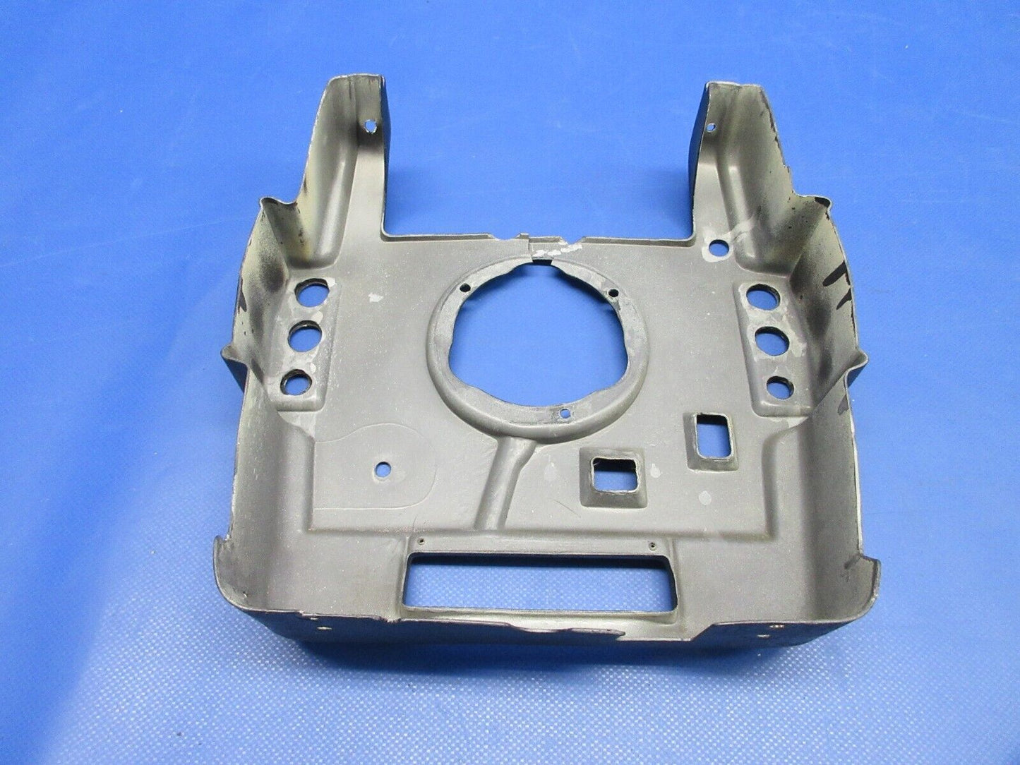 Beech 95 / D95A Travel Air Console Cover Assy P/N 96-324036-605 (0524-1167)