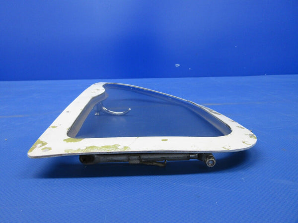 Beech 95 / D95A Travel Air Storm Window Assy P/N 35-410291-650 (0524-1147)