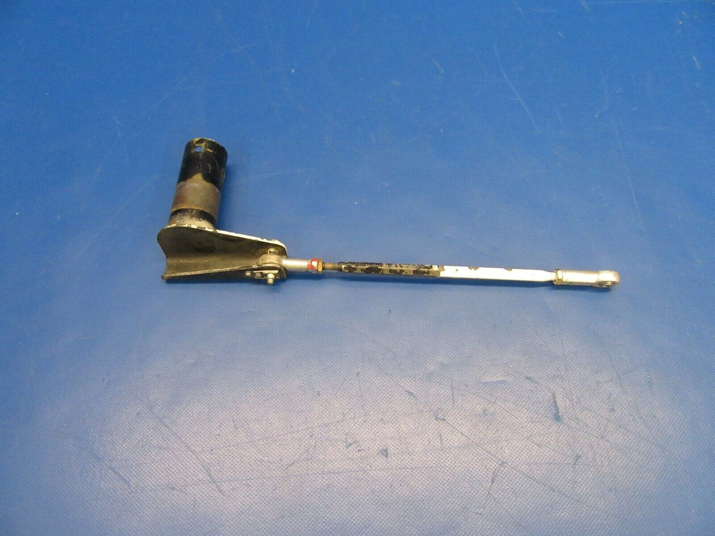 Piper PA-34-200T Flap Torque Tube & Rod Assy RH P/N 62727-01 (1119-199)