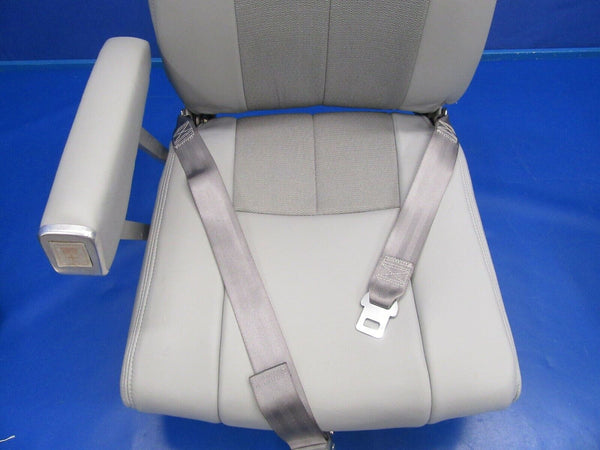 Beech Baron 95-B55 Seat LH Third Passenger Gray Leather 102-530094-5 (1119-29A)