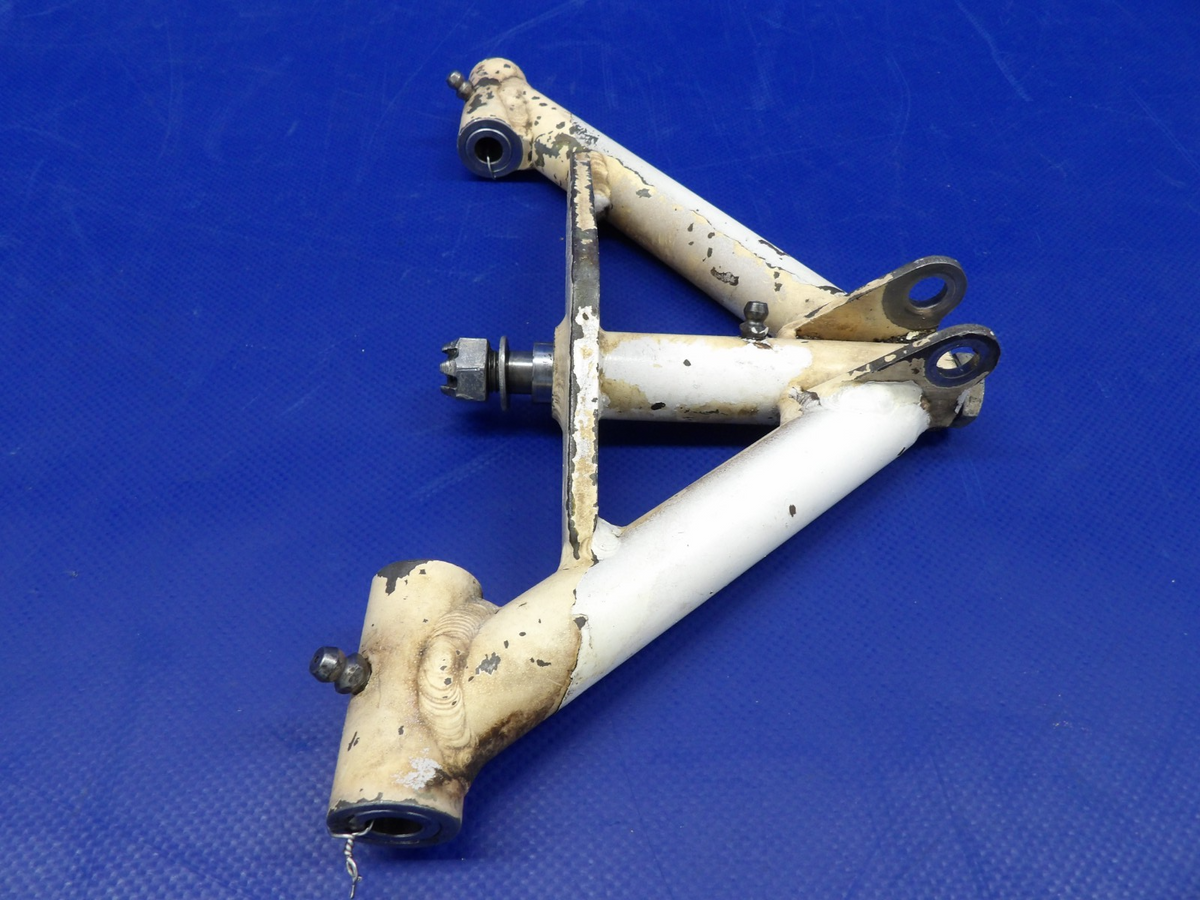 Mooney M20 / M20E Nose Gear Support Truss P/N 5015-5 (0826-1343)4