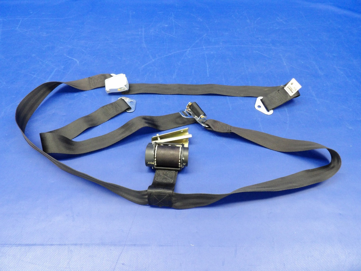 Cirrus SR22 AmSafe Retractable Seat Belt P/N 4089-1-011-2396 (0926-1212)0