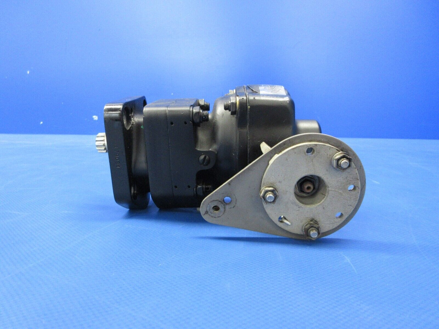 Hamilton Standard 1M12-G Propeller Governor P/N 52203AF CORE (0924-1268)