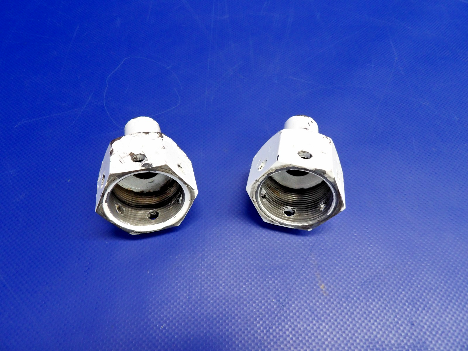 Cessna 172 / 172G Wheel Fairing Support Nut P/N 0441130-2 LOT OF 2 (0326-1206)3