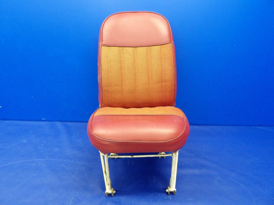Piper PA-28 Pilot / Co-Pilot Seat P/N 68059-06 / 68059-006 (0626-1439)0