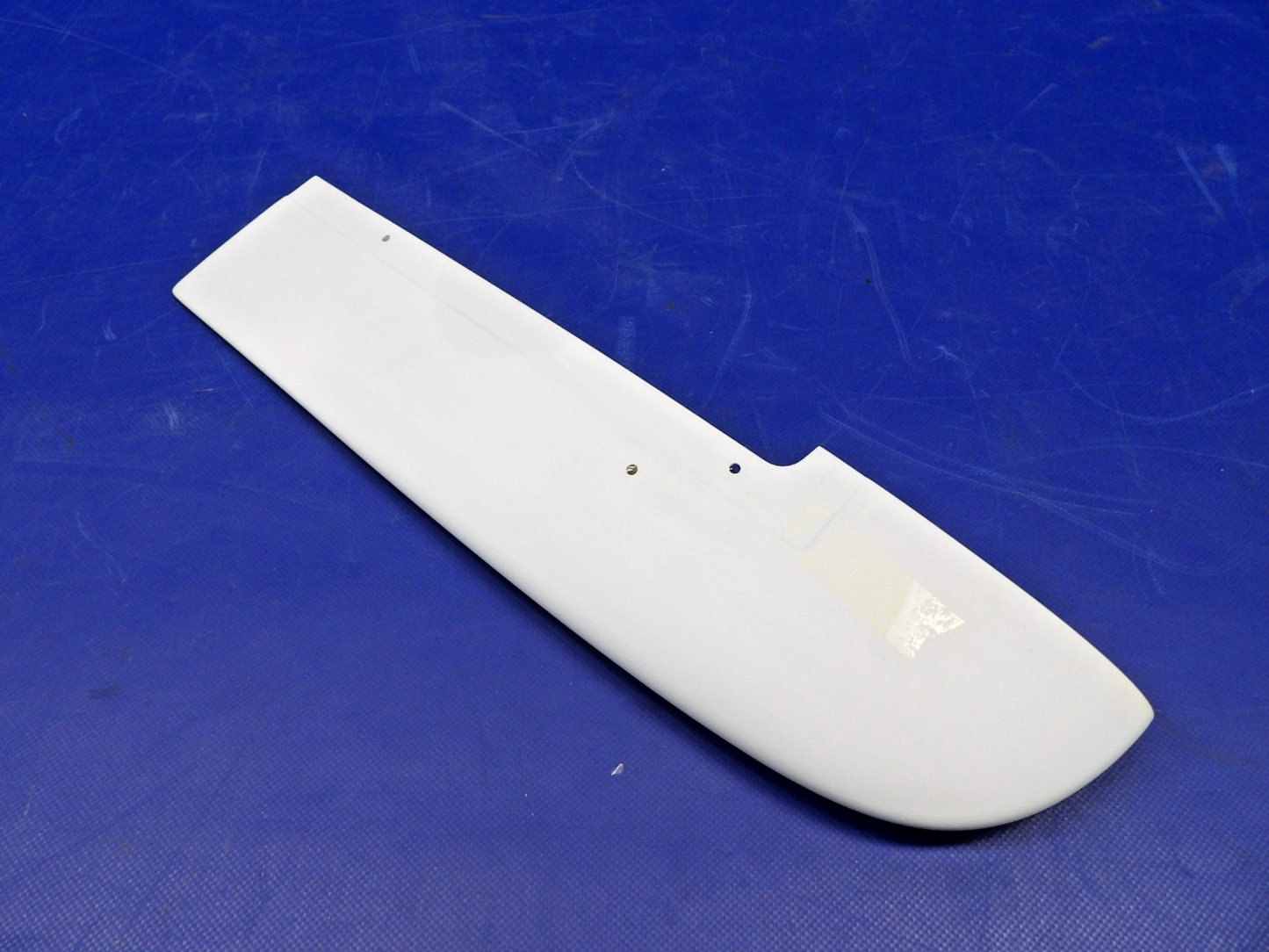 Cirrus SR20 / SR22 RH Elevator Tip P/N 18343-002 NOS (0426-1312)8