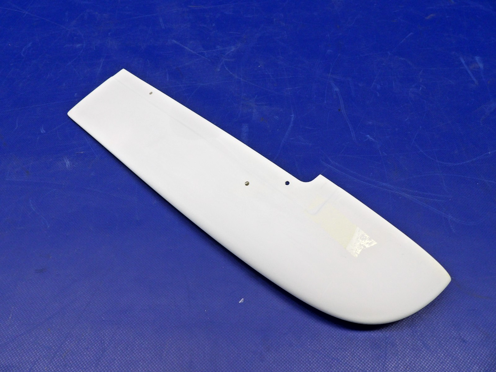 Cirrus SR20 / SR22 RH Elevator Tip P/N 18343-002 NOS (0426-1312)8