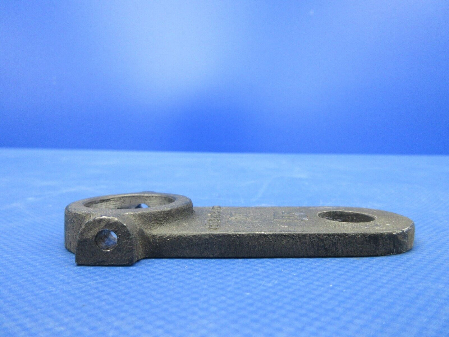 Cessna 210 / 210N Seat Adjust Rear Torque Bellcrank P/N 0514034-1 (0424-1218)