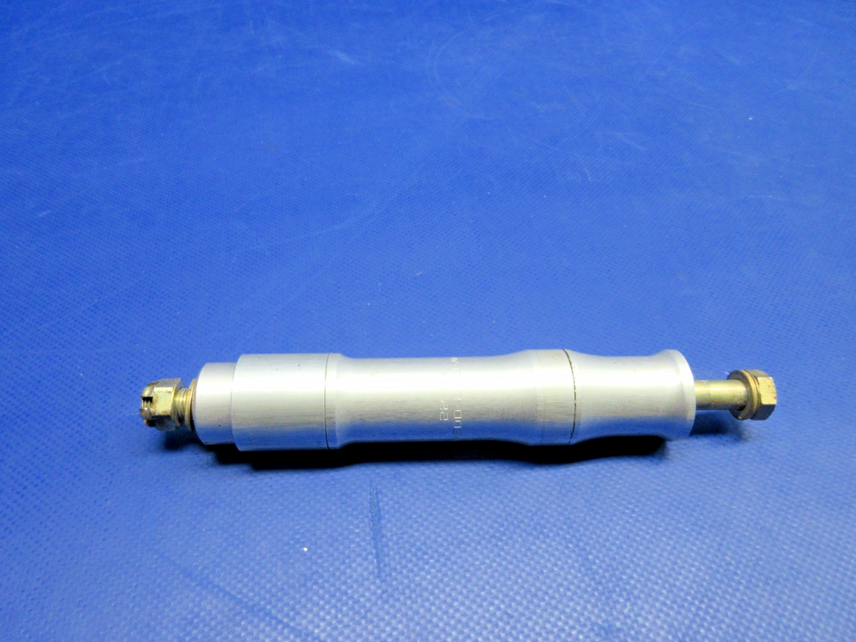 Cirrus SR22 Beringer Nose Wheel Axle P/N AV-CIRR-003 (0926-780)12