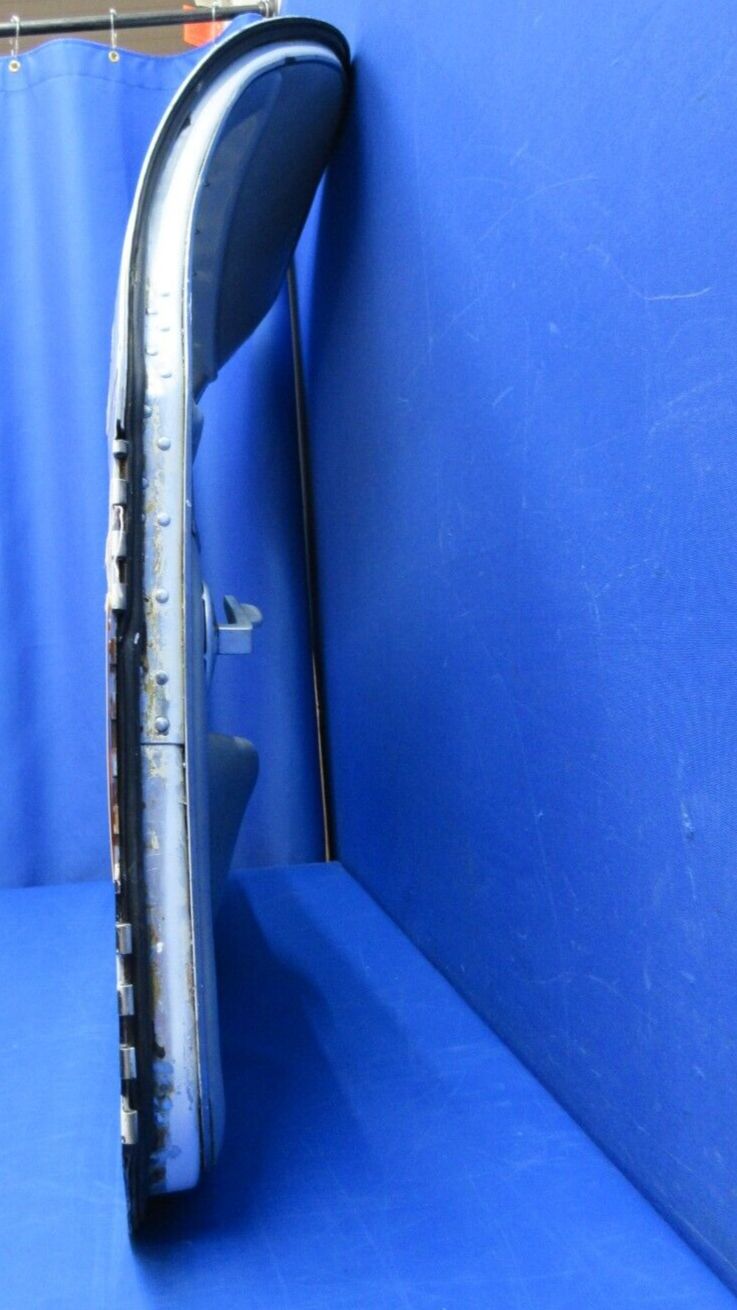 Cessna 310 / 310I Cabin Door Assy Grey Tint P/N 0891002-2 (1023-795)