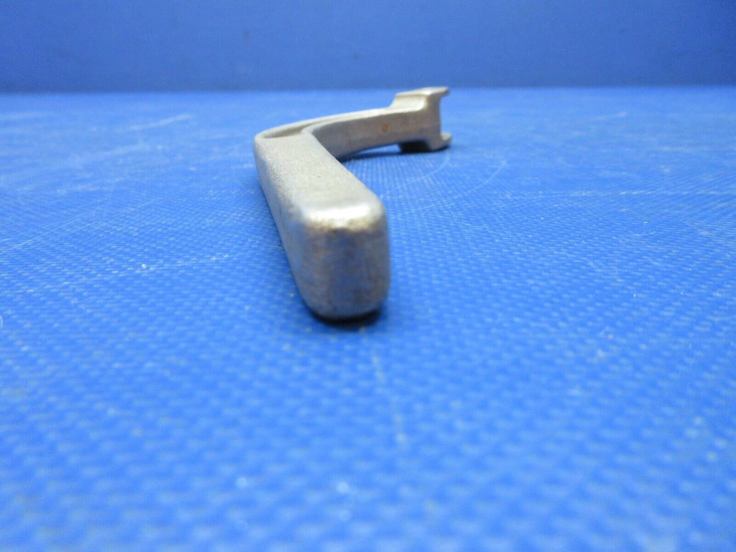 Beech Arm P/N 50-910437 (1124-1322)
