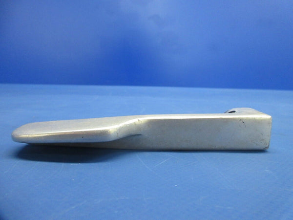 Cessna 310 / 310R Cabin Door Interior Handle P/N 0811490-88 (1124-711)