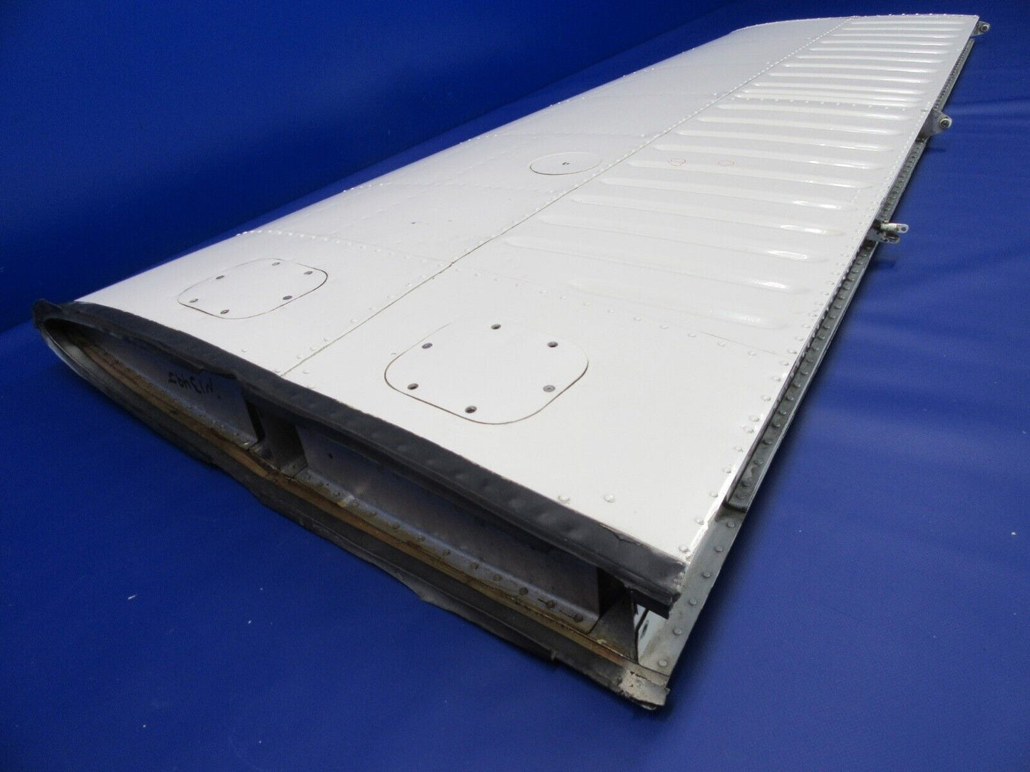 Beech 95-B55 Baron LH Horizontal Stabilizer P/N 95-620010-623 (1224-05)