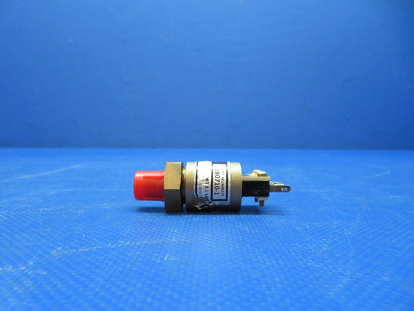 Cessna 337 / P337H Hydraulic Pressure Switch P/N 9880710-1 TESTED (0824-147)