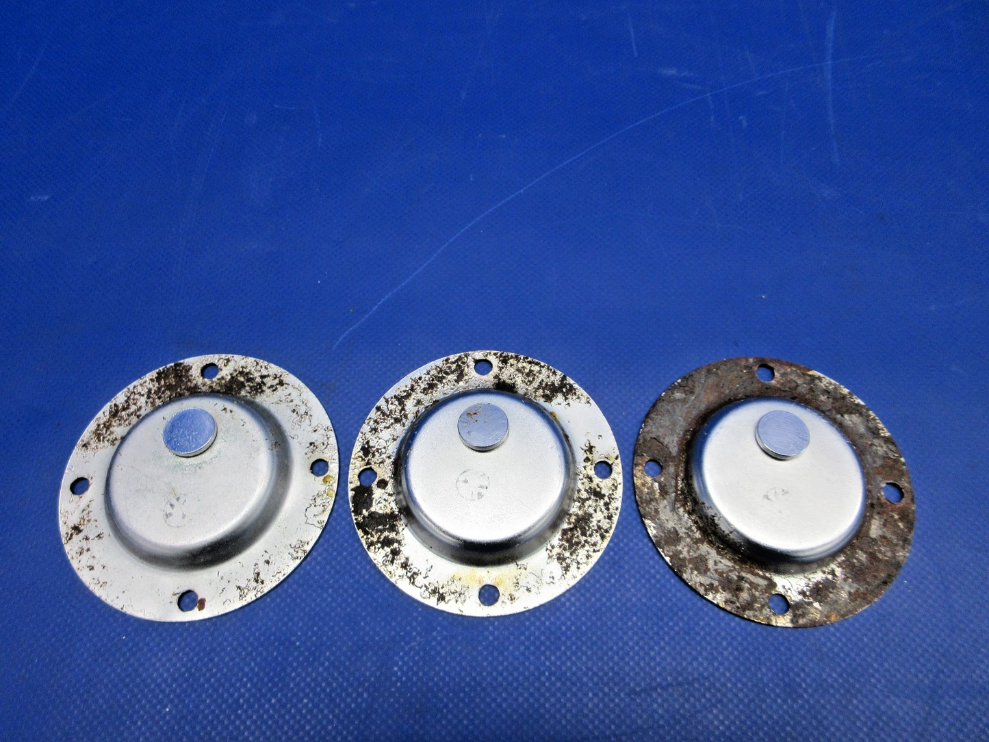 Cessna 310 / 310I Cargo Tie Down Fitting P/N FDC1885M2-2 LOT OF 3 (0326-882)3