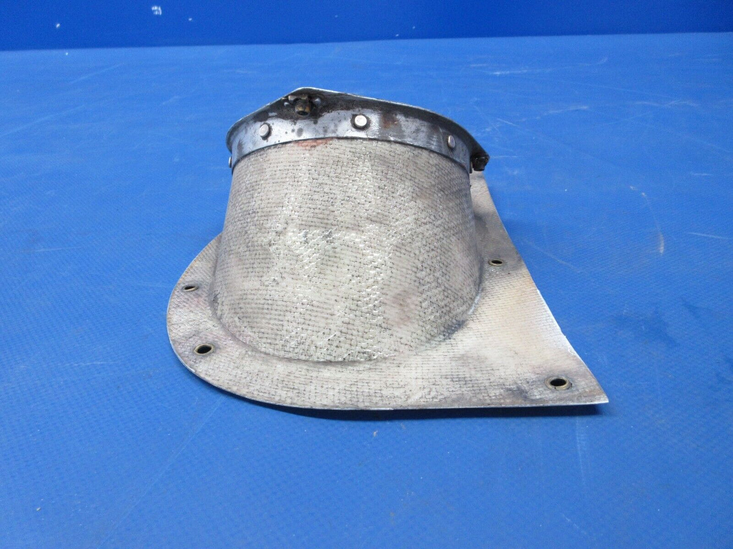 Cessna 337 / P337H Skymaster Cowl Lamp Support Assy LH P/N 1552163-21(0724-1339)