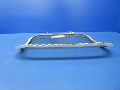 Beech 95 / D95A Travel Air Cabin Center Window Assy RH 35-410291-147 (0424-655)