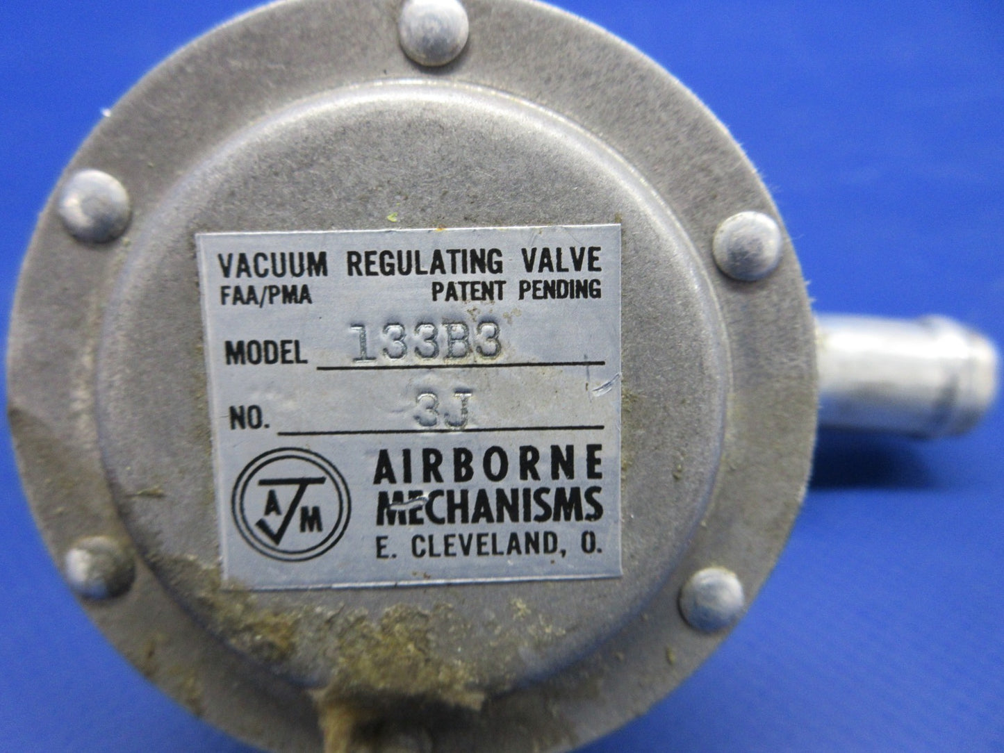 Beech D95A Travel Air Airborne 133B3 Vacuum Regulating Valve (0326-793)3