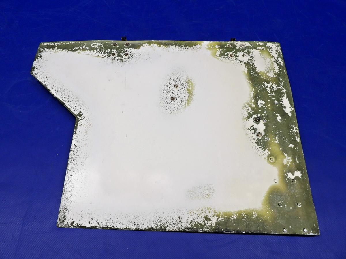 Mooney M20 / M20C RH Main Gear Door P/N 8590-2 (0426-1435)5