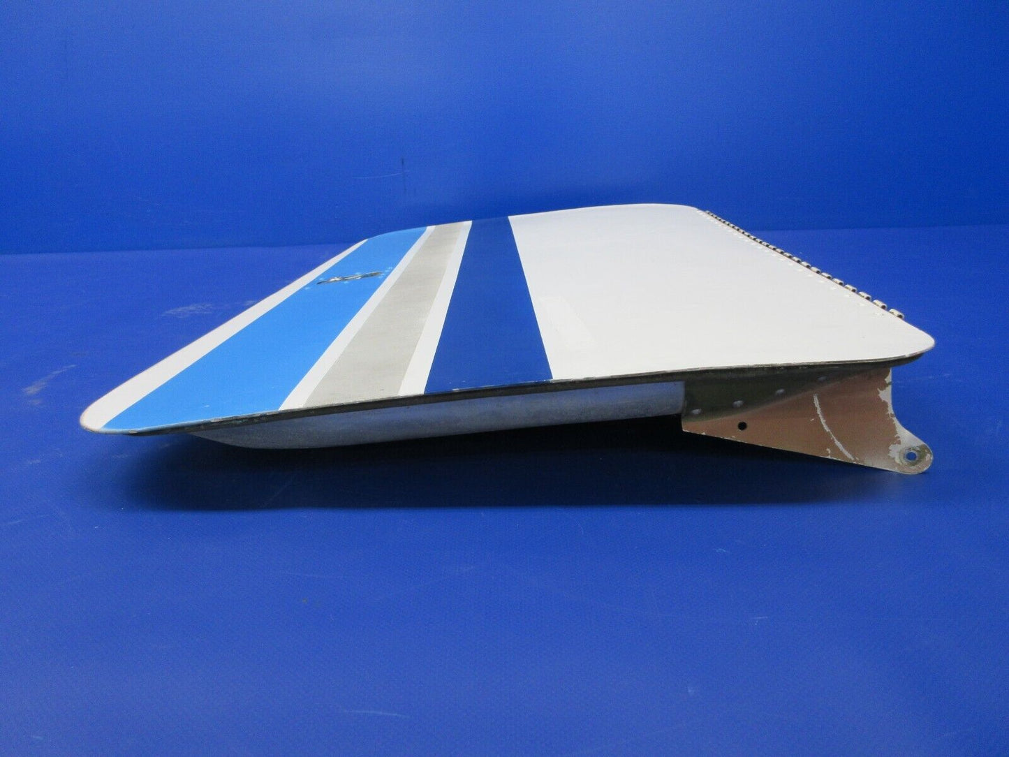 Early Cessna 210 Baggage Door P/N 1211141-8 / No Key (1224-2064)