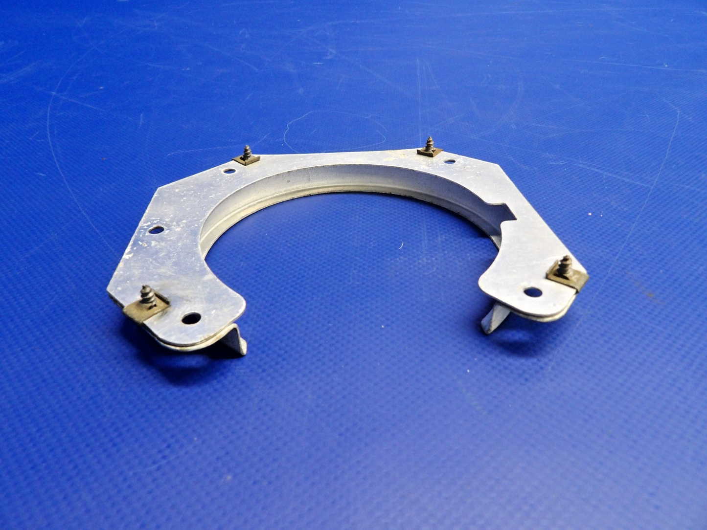 Cessna 172G Landing Light Channel Bracket P/N 0423542-6 LOT OF 2 (0326-12079