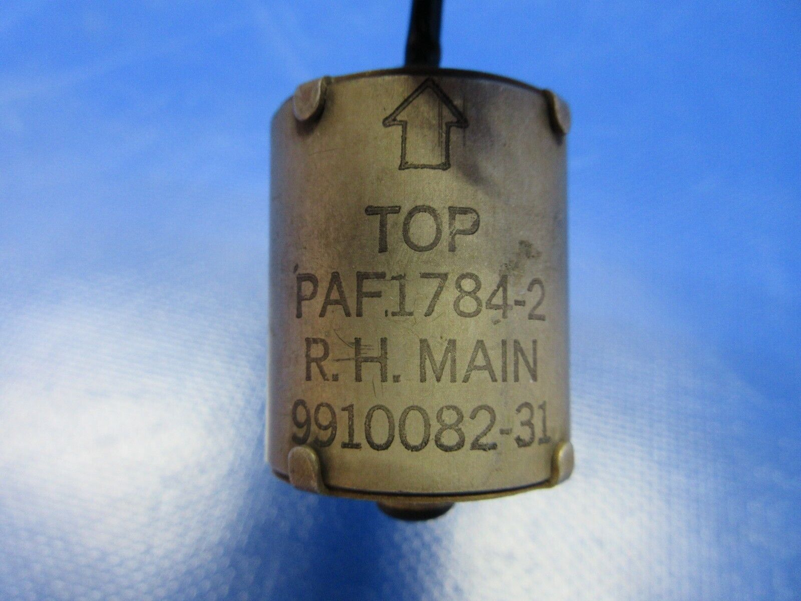 44293418