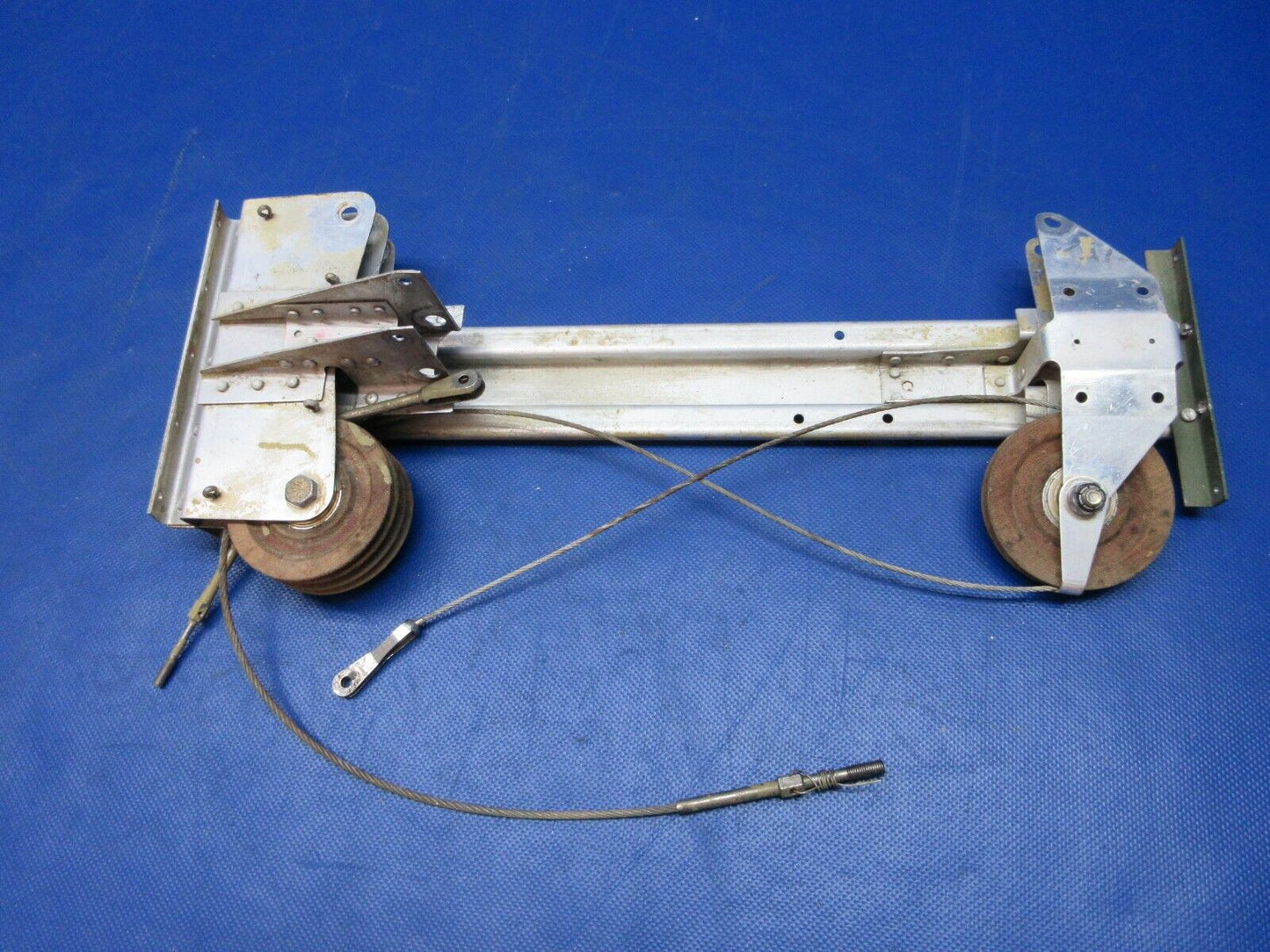 Cessna 210 Electric Flap System Brackets & Pulleys P/N MS20220-2 (0724-1265)