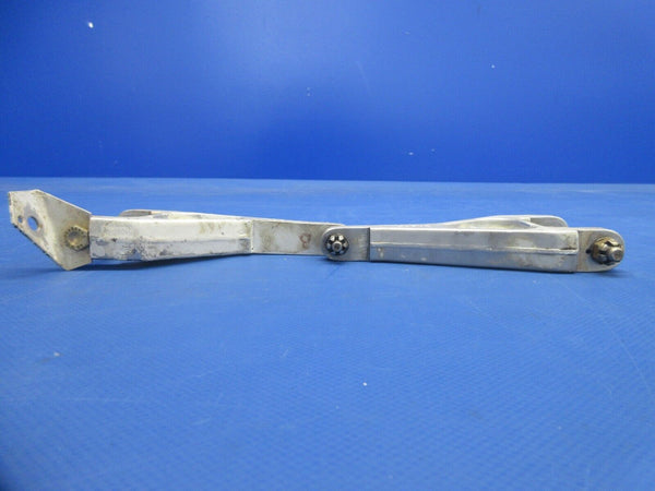 Piper PA-32RT-300T Lance II LH Main Landing Gear Torque Link 67012-00 (0924-917)