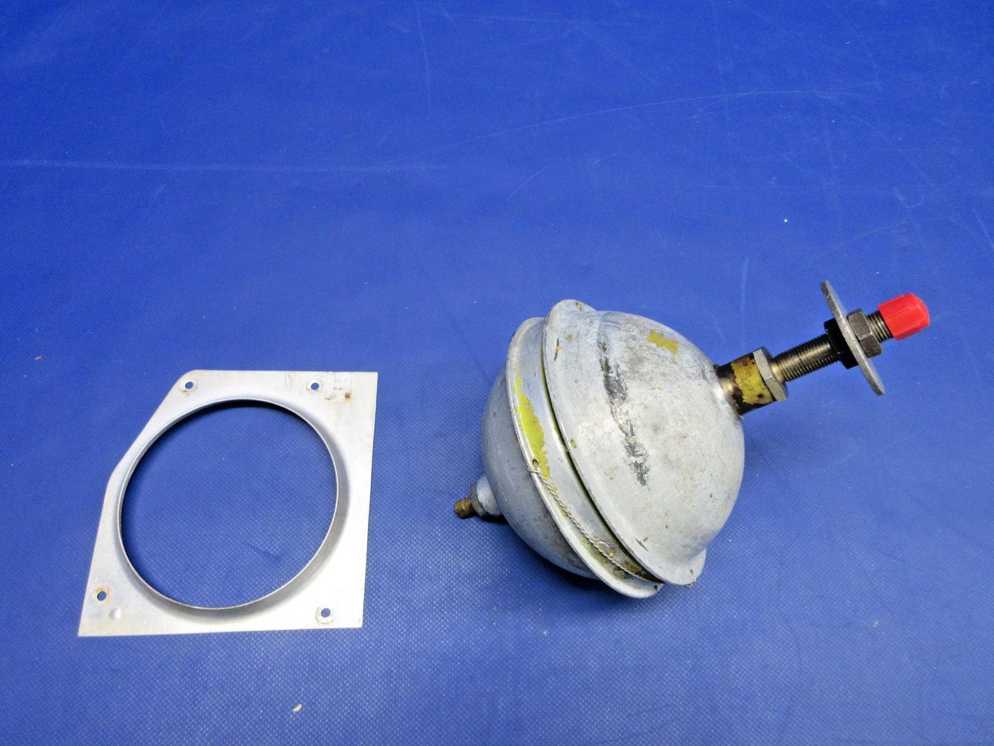 Beech 58 Baron Propeller Governor Accumulator P/N 96-960011-13 (0326-778)3