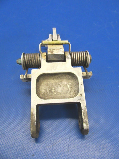 Beech Baron 58P Downlock Main Gear Retract LH P/N 60-810083-1 (0618-55)