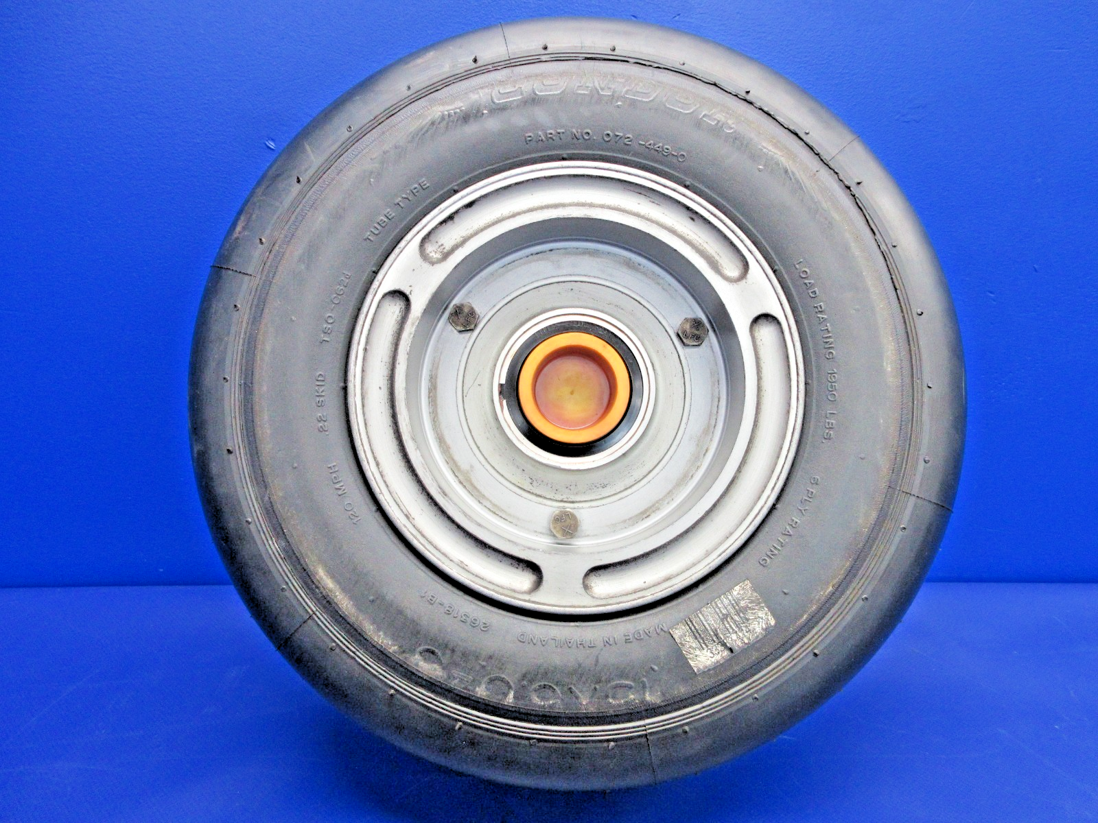 Cirrus / Cleveland 40-75P 6.00-6 Main Wheel w/Tire 15x6.00-6 (0326-20192