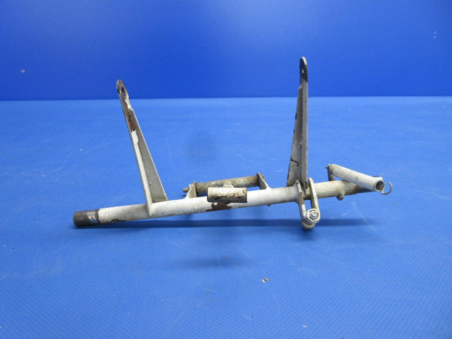 Piper PA-34-200T Nose Gear Door Actuation Tube Assy P/N 95770-00 (0524-1892)