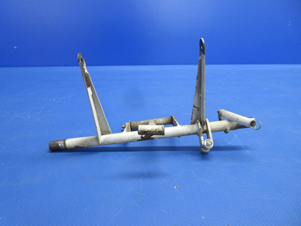 Piper PA-34-200T Nose Gear Door Actuation Tube Assy P/N 95770-00 (0524-1892)