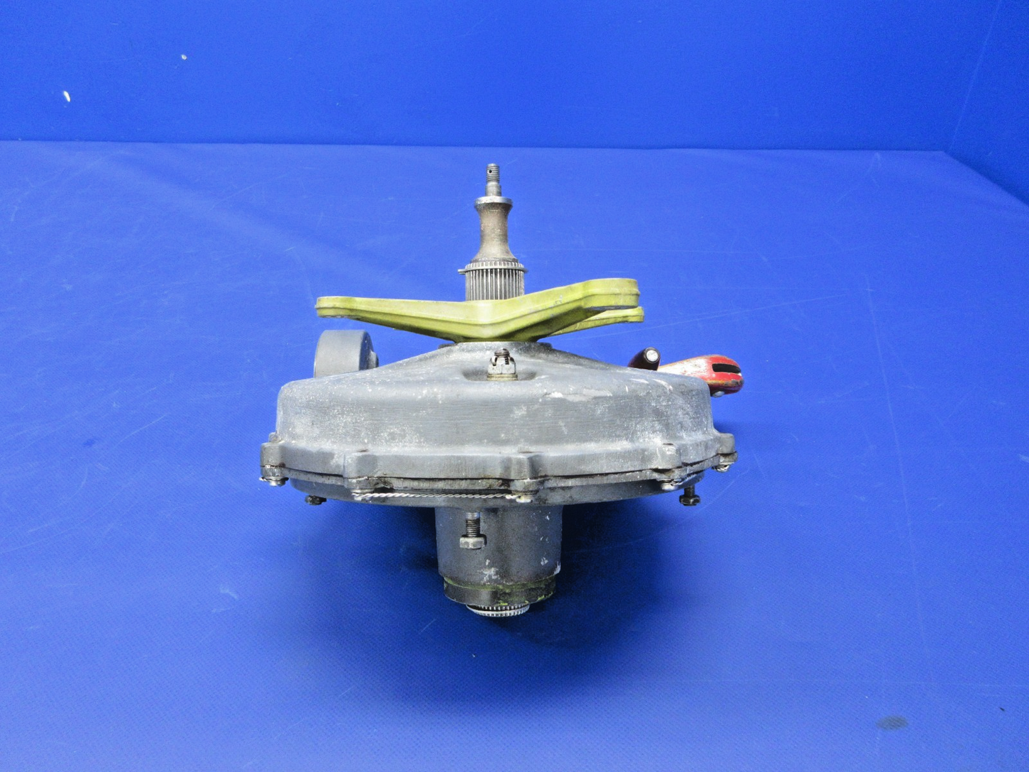 Beech 95 / D95A Travel Air Main Gear Retract Actuator P/N 95-810017-7 (0326-846)4