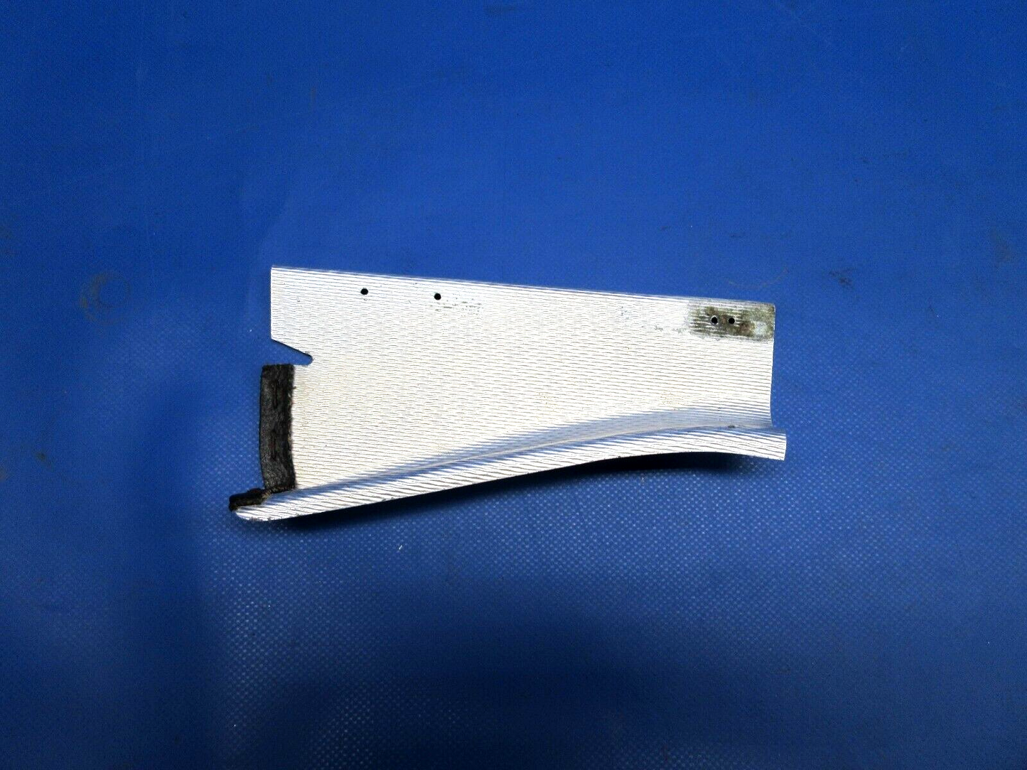 Piper PA-28-181 Archer Cabin Heat Floor Duet Assy LH Side 76219-00 (0624-952)
