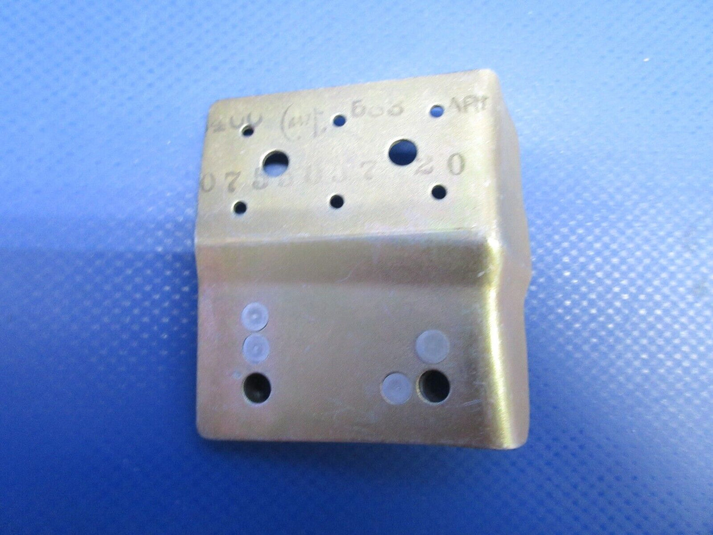 Cessna 180 / 182 / 185 Upper RH Cowling Stiffener 0752057-22 NOS (0424-1196)