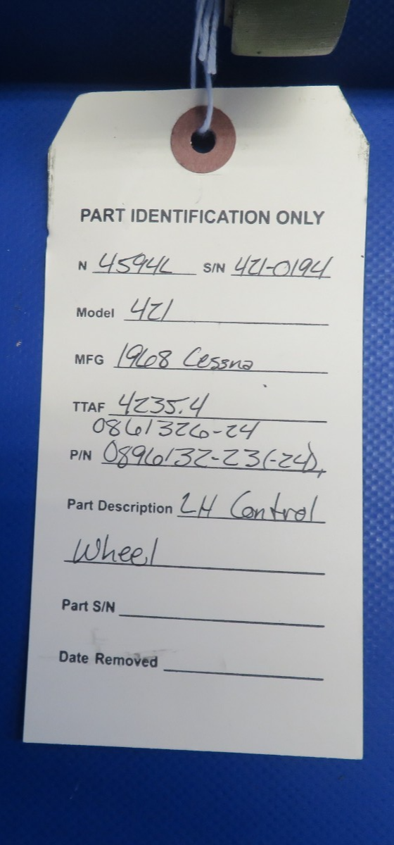 Cessna 421 LH Control Wheel P/N 0861326-24 w/ Cygnet Trim Switch (0726-437)12