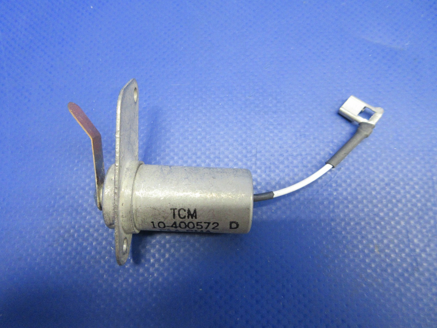 Continental Capacitor P/N 10-400572 NOS (0626-885)8